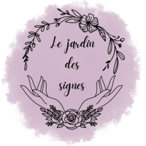 Logo du Jardin des signes — texte en écriture cursive entouré d'une couronne de fleurs et de feuilles, avec deux mains ouvertes et des roses, sur un fond aquarelle mauve